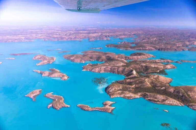 From Broome: Buccaneer Explorer Half-Day Scenic Flight - The Land and Sea Balance