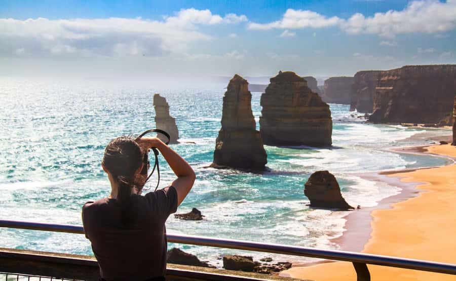From Melbourne: Great Ocean Road Full-Day Guided Trip - Transport, Comfort, and Extras