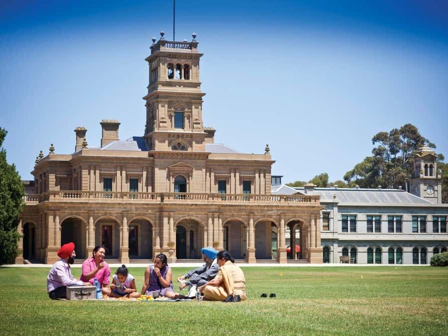 From Melbourne: Werribee Open Range Zoo & Werribee Mansion - Why This Tour Is a Great Choice