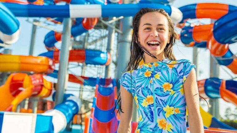 Gold Coast: 1-Day Ticket: WhiteWater World - A Deep Dive into WhiteWater World