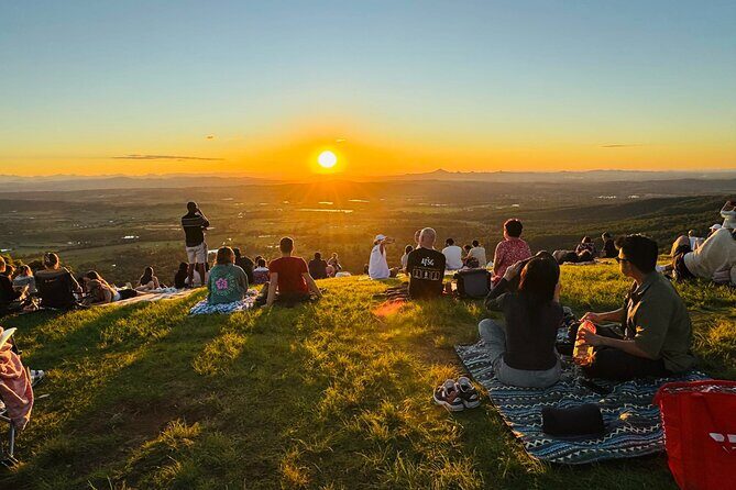Gold Coast: Glow Worms, Sunset & Stargazing with BBQ dinner - Authentic Experiences and Authenticity