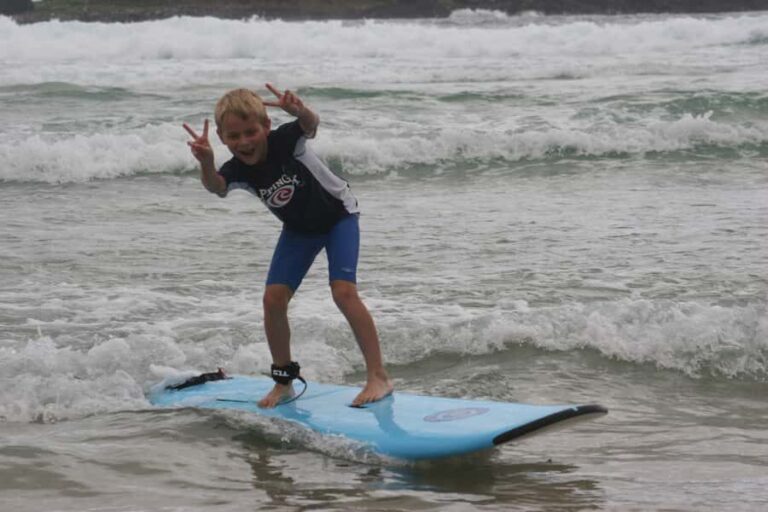 Gold Coast: Learn to Surf Experience with Lunch & Activities - Transportation and Practicalities