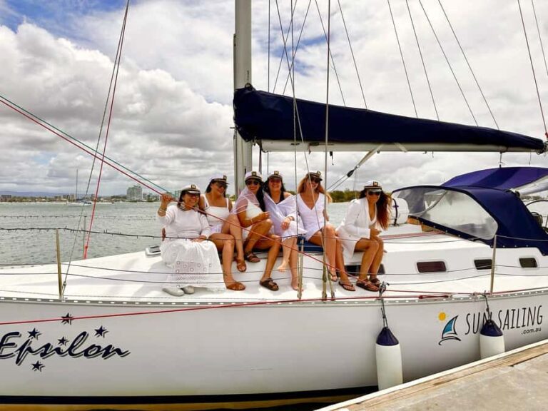 Gold Coast: Midday Sailing Cruise incl food & drinks - Value and Practical Considerations