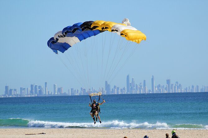 Gold Coast Tandem Skydive - The Experience: Pros and Cons