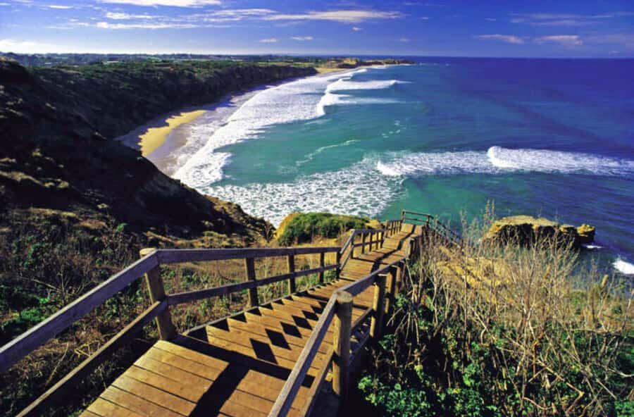 Great ocean road Reverse & Helicopter Experience Group Tours - Deep Dive into the Itinerary