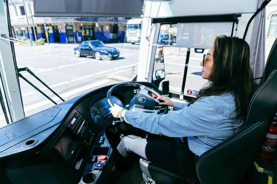 Half Day Sydney Sightseeing Tour - The Rocks & Bondi Beach - Deep Dive into the Itinerary