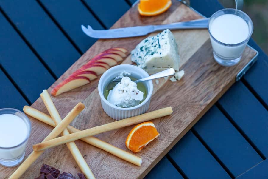 Harrisville: Summer Land Camel Farm Tour with Tasting - Detailed Breakdown of the Itinerary