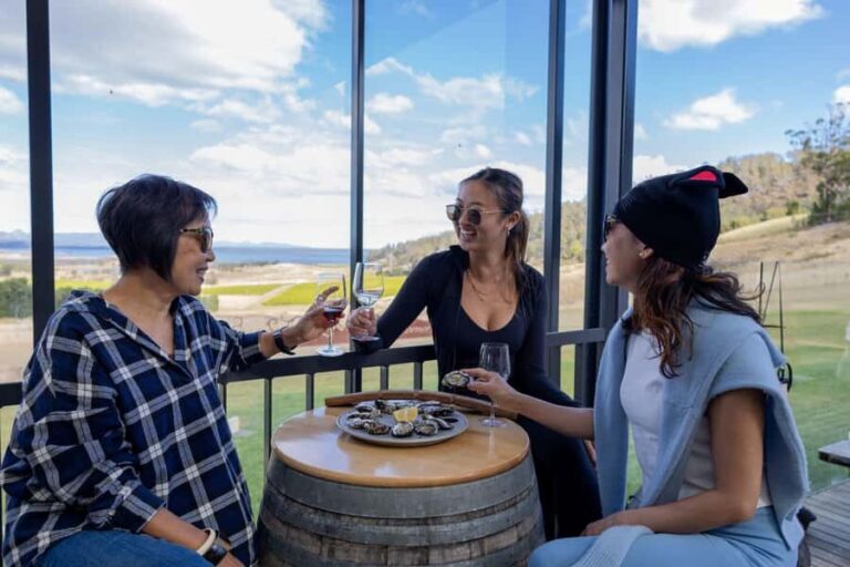 Hobart: Wineglass Bay & Freycinet National Park Active Tour - What the Reviews Say