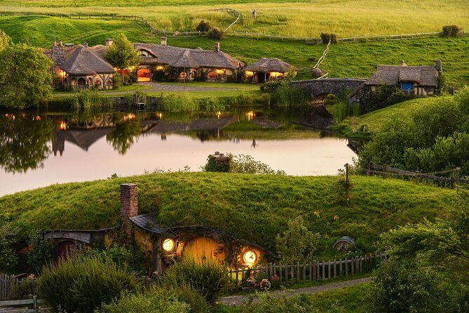Hobbiton & Waitomo Caves Exclusive Luxury Day Tour From Auckland - What’s Included and What’s Not?