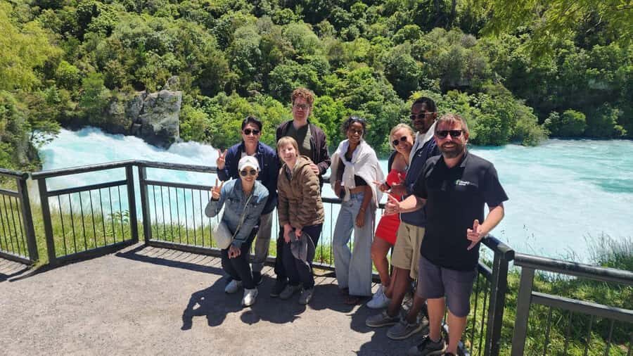 Hobbiton, Waitomo, Rotorua & Taupo 2-Day Tour from Auckland - Why Travelers Love This Tour