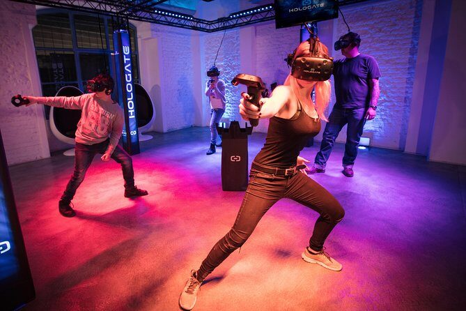 Hologate VR - Multiplayer Virtual Reality - The Experience: What Can You Expect?