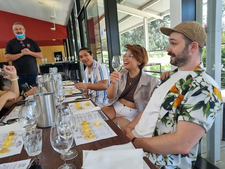 Hunter Valley: Wine, Gin, Cheese and Chocolate Tour - Deep Dive: The Itinerary