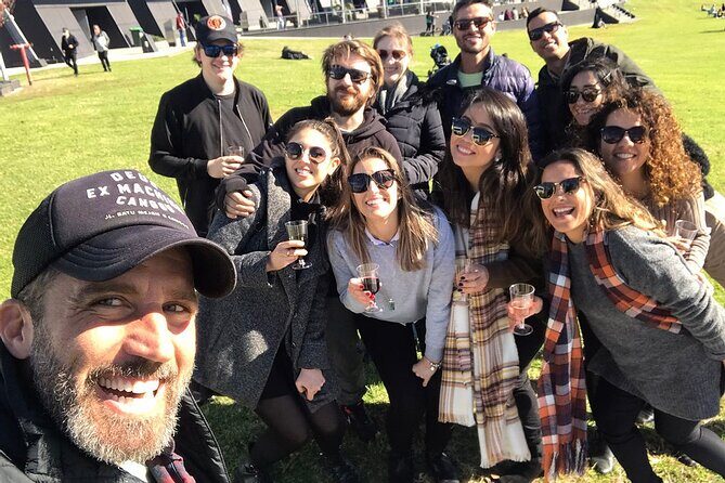 Hunter Valley Wine Tour from Sydney: 3 Wineries & Vineyard Picnic - What the Reviews Say