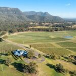 Hunter Valley Wines, 2-Course Lunch, Cheese & Chocolate Tour - Transportation and Group Dynamics