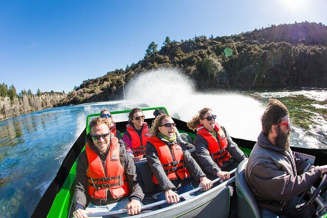 Lakeland Jet Boat Adventure - Clutha River - An Overview of the Lakeland Jet Boat Adventure