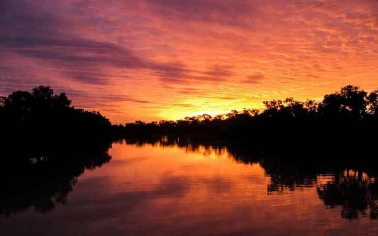 Longreach: Sunset Paddlewheeler Cruise, Show and Dinner - The Experience Through Travelers’ Eyes