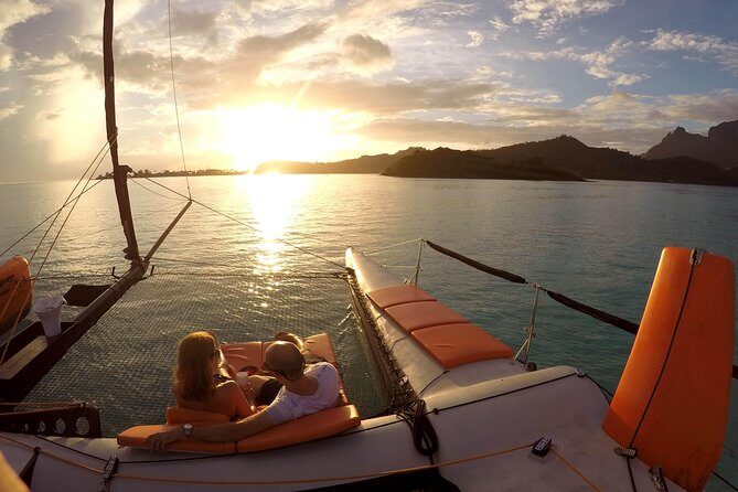 LUXURY Catamaran Bora Bora : The Sunset Escape - What to Expect: A Detailed Breakdown
