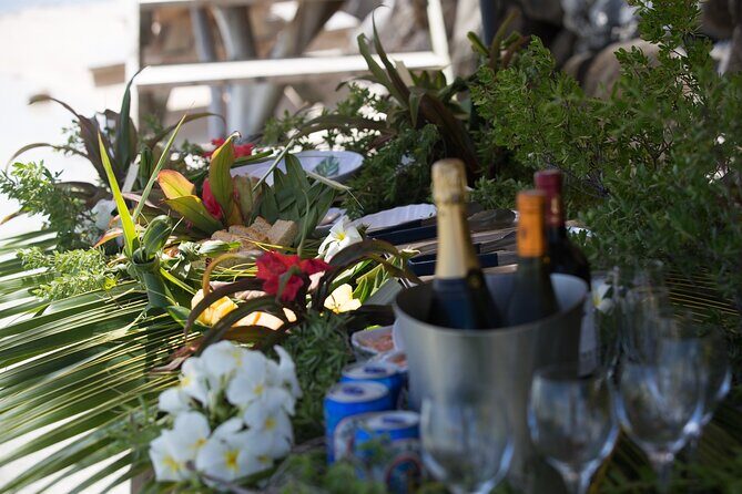 Luxury Private full day tour & Motu lunch in Bora-Bora - Who Should Consider This Tour?