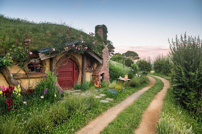 Magical Hobbiton: Small-Group Guided Tour from Auckland - What’s Included and What’s Not