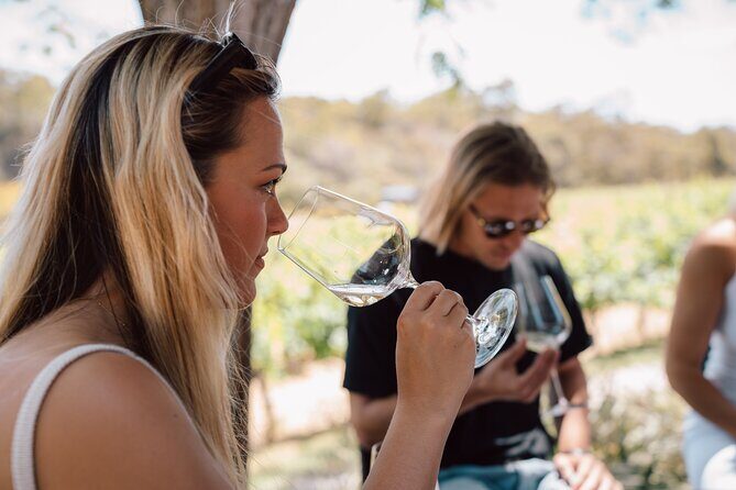 Margaret River Boutique Wine Tour w. Blind Tasting+Italian Lunch - An In-Depth Look at the Experience