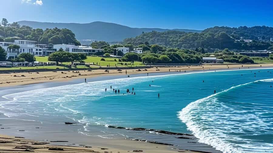 Melbourne Great Ocean Rd Reverse Tour London Bridge Wildlife - The Transportation and Group Sizes