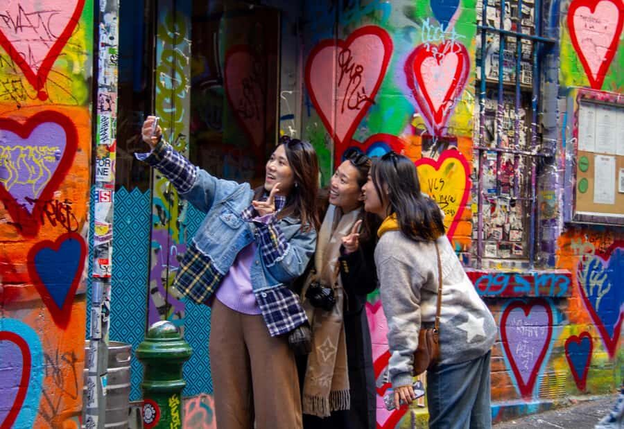 Melbourne Magic: City Highlights and Penguin Parade Tour - Exploring Melbourne’s City Highlights