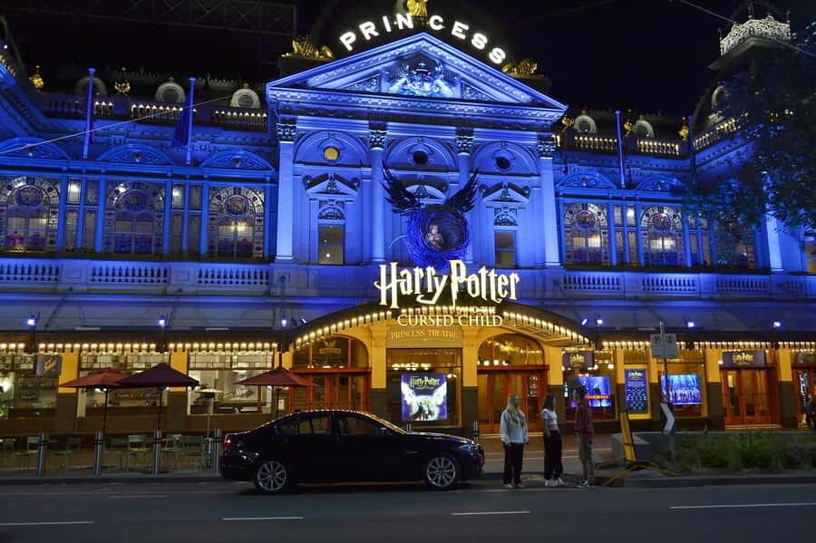 Melbourne: Nighttime Private City Tour with Transfer & Stops - Detailed Breakdown of the Stops