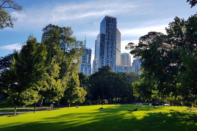 Melbourne Sights & Sounds Private Tour - The Sum Up