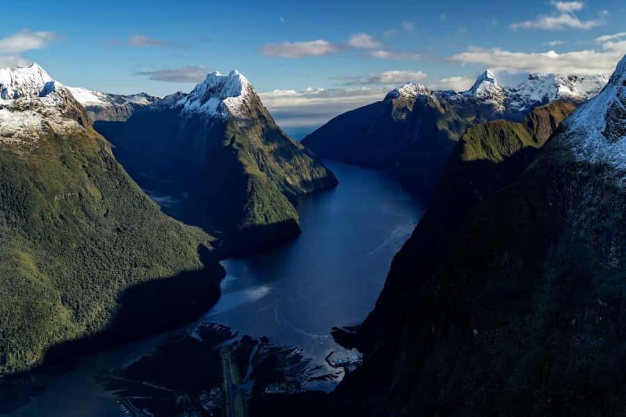Milford Sound Panoramic Helicopter Tour | 50-Min Experience - What Makes This Tour Special?