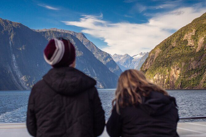 Milford Sound Small Group Tour, Cruise & Picnic Lunch - Authenticity and Value: What Travelers Say