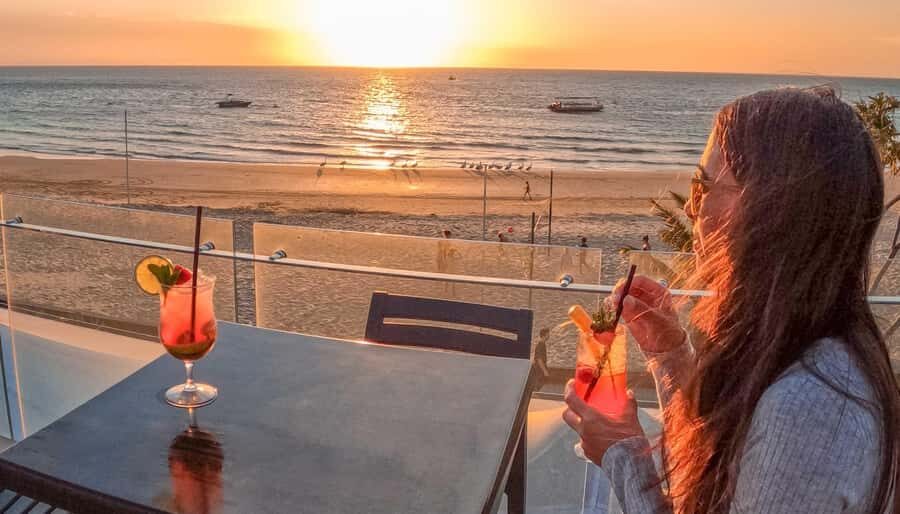 Moreton Island: Tangalooma Snorkel Tour with Helicopter Tour - What Makes This Tour Stand Out?