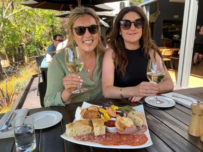 Nelson: Wine Tour with Tastings and Lunch - What to Expect from the Nelson Wine Tour