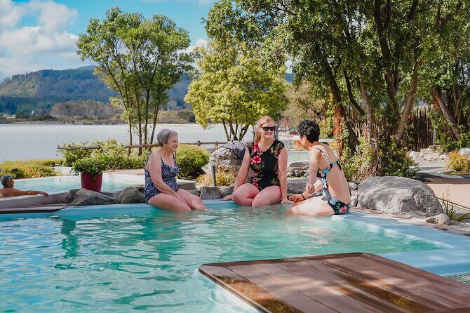 Polynesian Spa Rotorua: Pavilion (12+ yrs) Hot Pool Bathing - The Practicalities