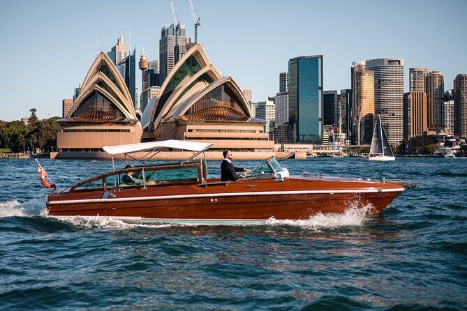 Private 90 min Luxury Cruise on Sydney Harbour - up to 6 Guests - Discovering Sydney Harbour in Style