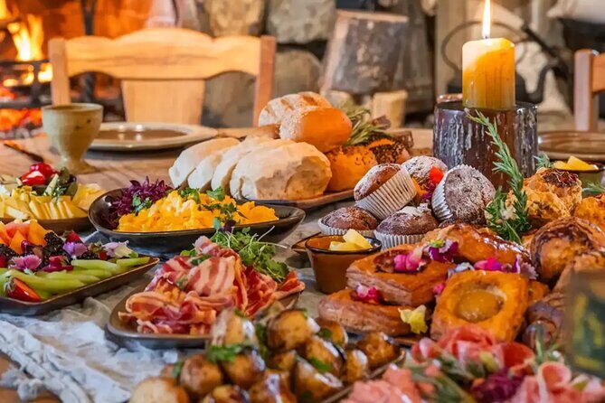 Private Hobbiton, Waitomo Caves, Blue Spring & Hamilton Transfer - Who Will Appreciate This Tour?