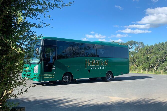 Private Tour from Auckland Hobbiton Rotorua and Wai-O-Tapu - What Makes This Tour Stand Out?