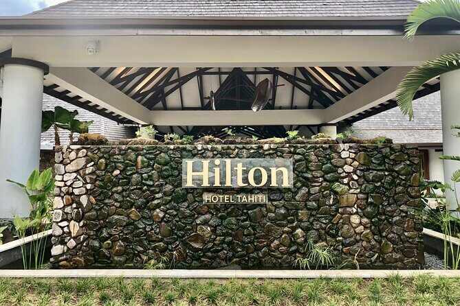 Private transfer Airport, Hotels, Pensions, Ferry, Restaurants - The Comfort of the Vehicle