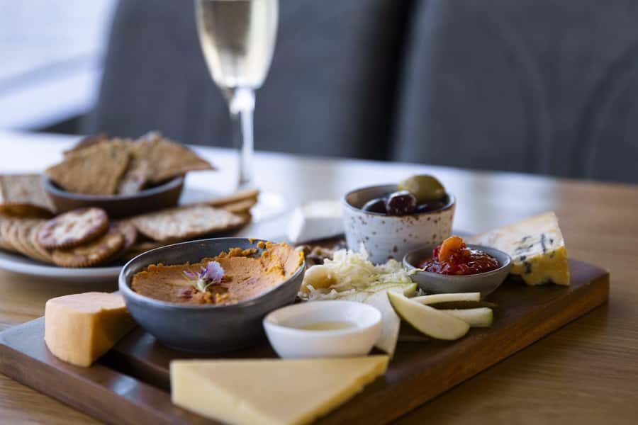 Queenstown: Lake Whakatipu Boat Trip - What to Expect During the Cruise