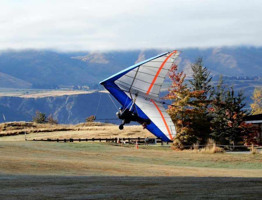 Queenstown: Tandem Hang Gliding Experience - Who Should Consider This Experience?