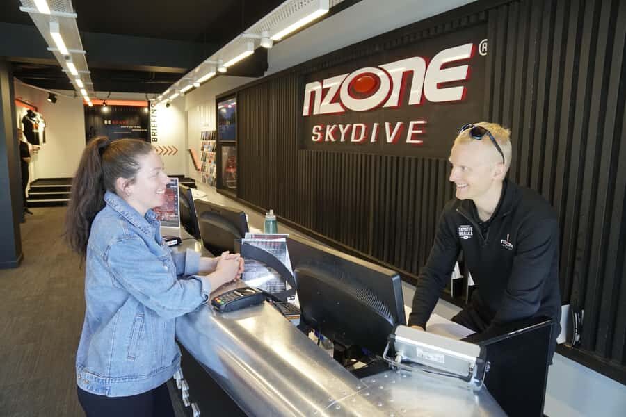 Queenstown: Tandem Skydive Experience - The Scenic Flight: A Flying Feast of Queenstown and the Surroundings