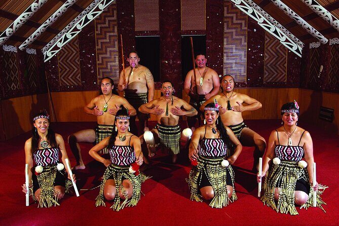 Rotorua Discovery Te Puia Tour - Tauranga and Mount Maunganui