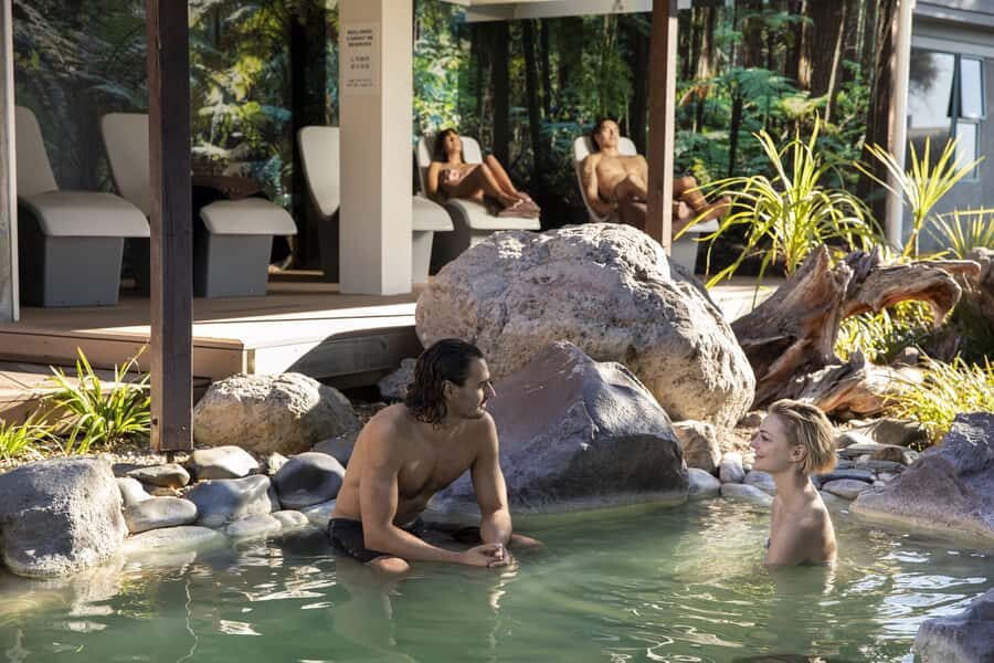 Rotorua: Te Puia Maori Village and Rejuvenation Tour - The Transport and Group Size: Comfort and Convenience