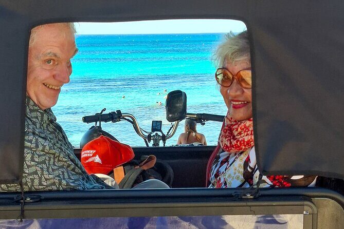 Rottnest Island 90-minute E-Rickshaw Adventure with Tour Guide - Guides and Commentary