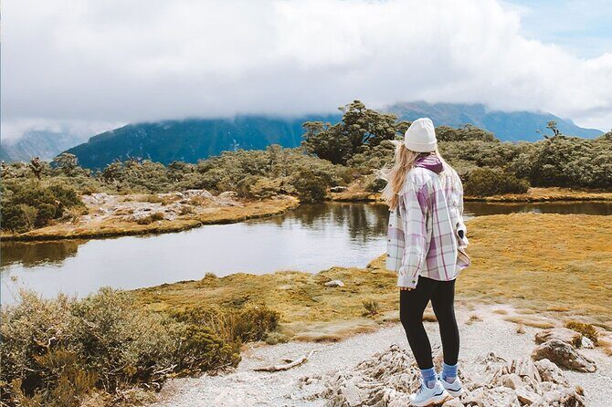Routeburn Guided Day Hike from Te Anau with Lunch & Transport - Meeting Point and Timing