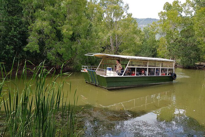 Shared Shuttle Return Transfers (ex Cairns) Transfers Only - Who This Tour Is Best For