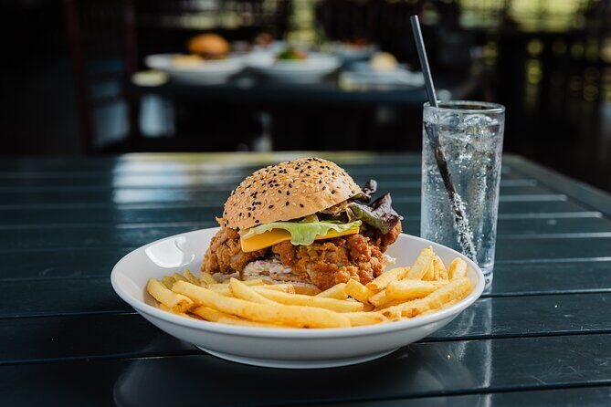 Sirromet Cellar Door Wine Tasting Public Tour with Lunch - The Lunch Experience: A Relaxing Finish