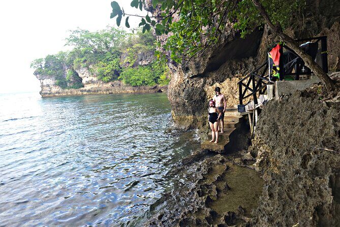 Snorkeling and Relaxing at Pele Island Full Day Tour - Practical Details and Tips