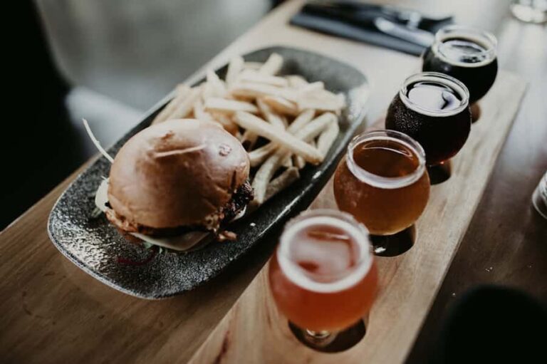 Sunshine Coast: Brewery Tour with lunch - What to Expect from the Brewery Tour