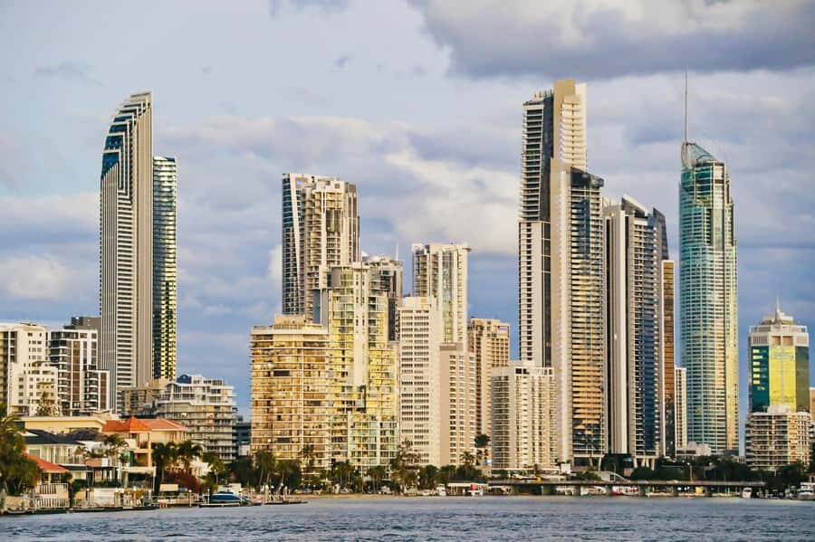 Surfers Paradise: Sightseeing Sunset River Cruise - Who Should Consider This Cruise?