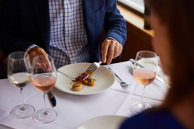 Sydney Harbour Starlight Dinner Cruise from Darling Harbour - A Detailed Look at the Sydney Harbour Starlight Dinner Cruise